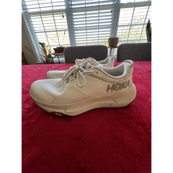 Hoka WOMEN'S TRANSPORT TRAIL RUNNING shoes Sz. 6.5B Eggnog - Picture 1 of 13